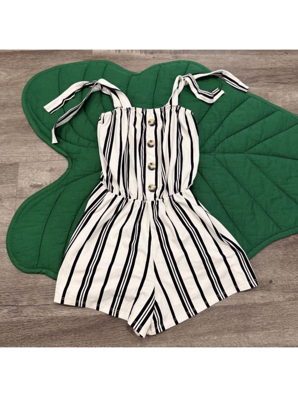 Heart & Arrow Girls 7/8 Striped Romper
